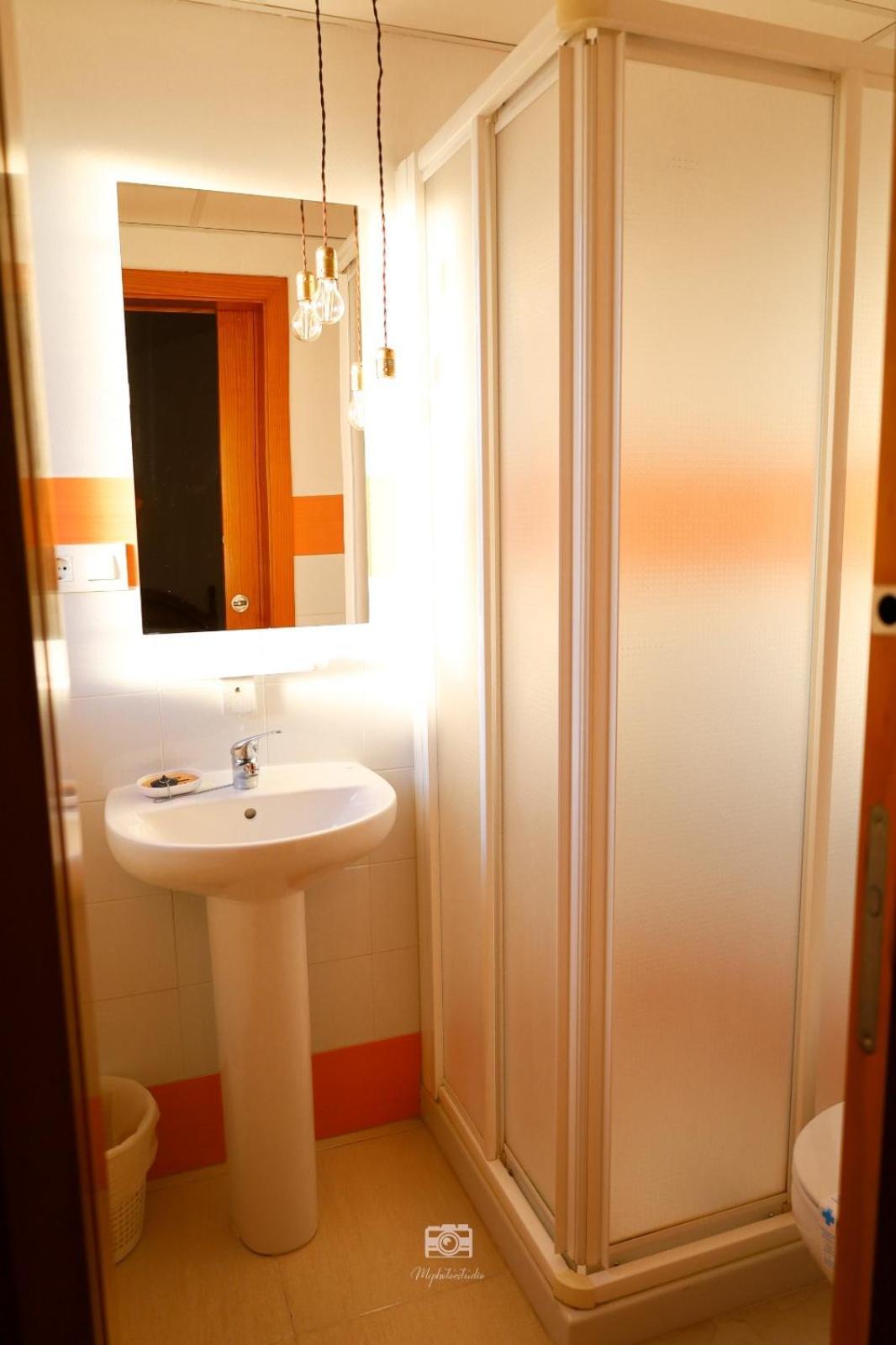 Hospedium Dlj Hostal Ben Nassar Arjona Exteriör bild