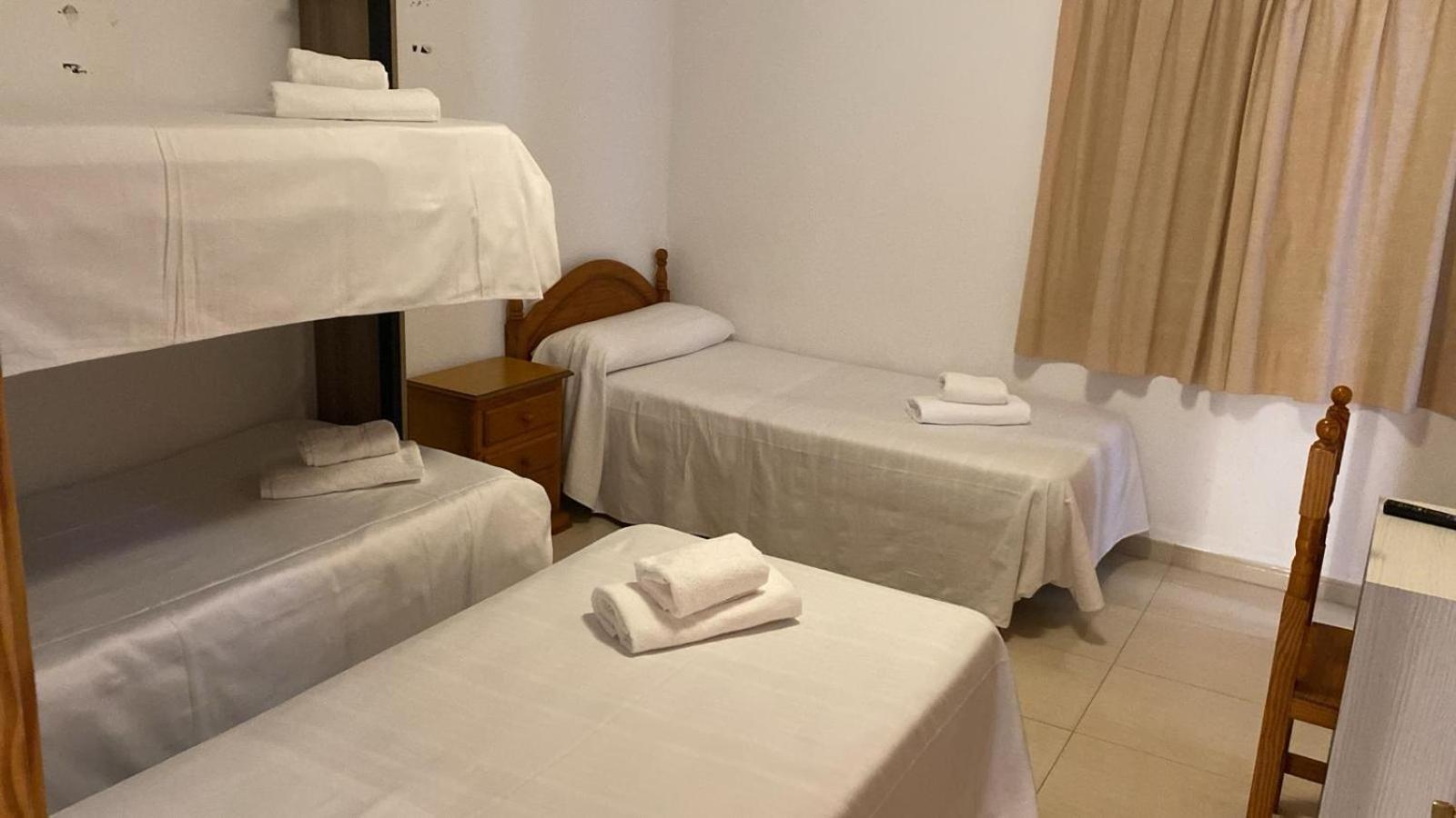 Hospedium Dlj Hostal Ben Nassar Arjona Exteriör bild
