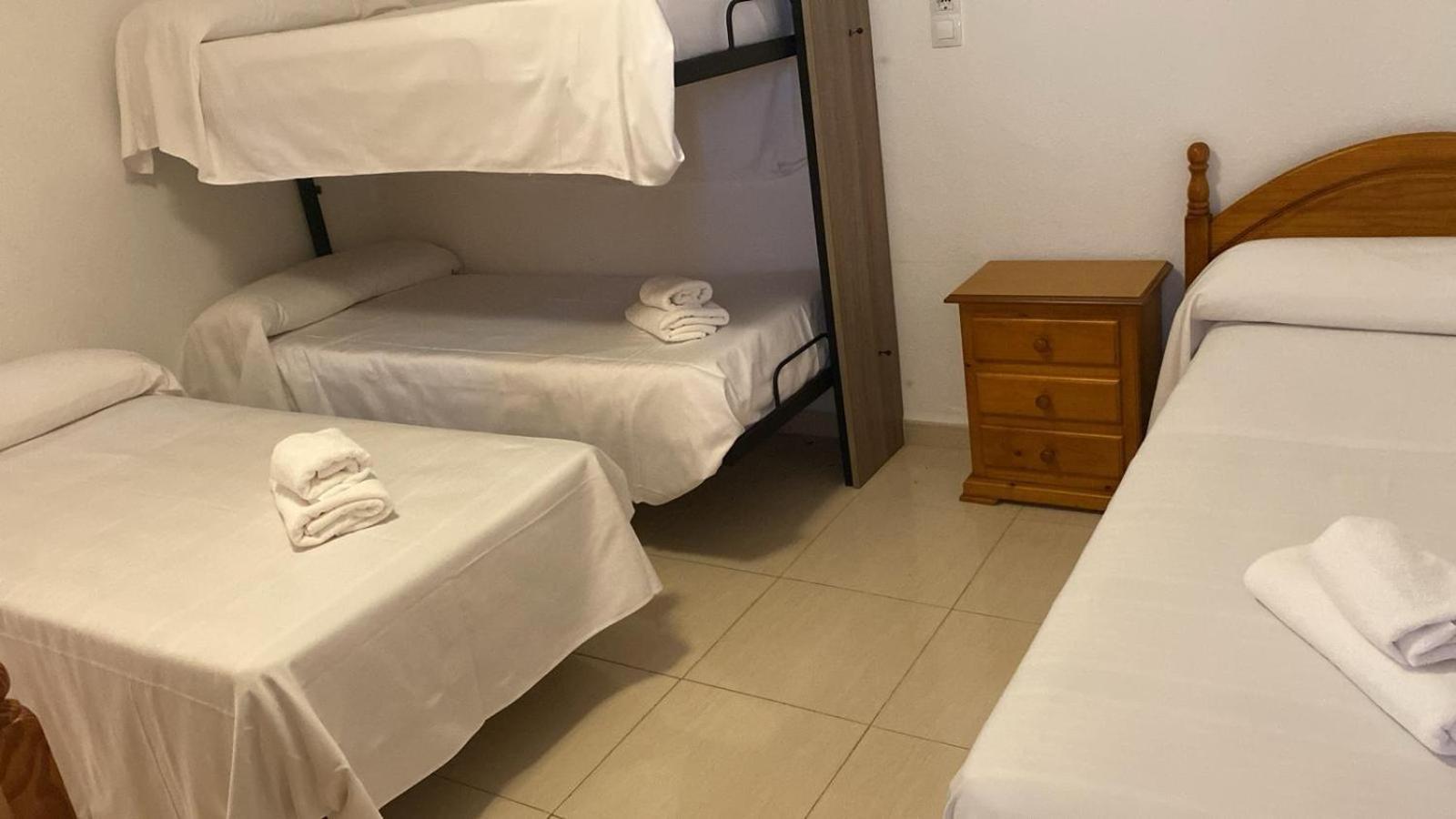 Hospedium Dlj Hostal Ben Nassar Arjona Exteriör bild