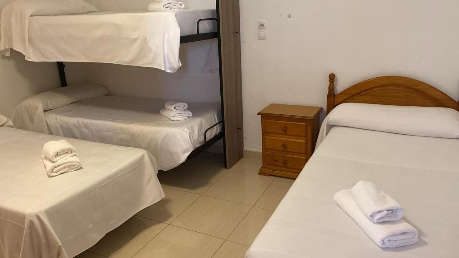 Hospedium Dlj Hostal Ben Nassar Arjona Exteriör bild